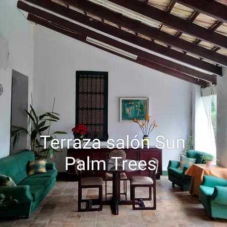 홈스테이 Sun & Palm Trees Balsares